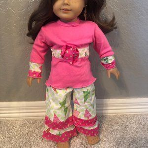 18 inch doll clothes (doll not included)